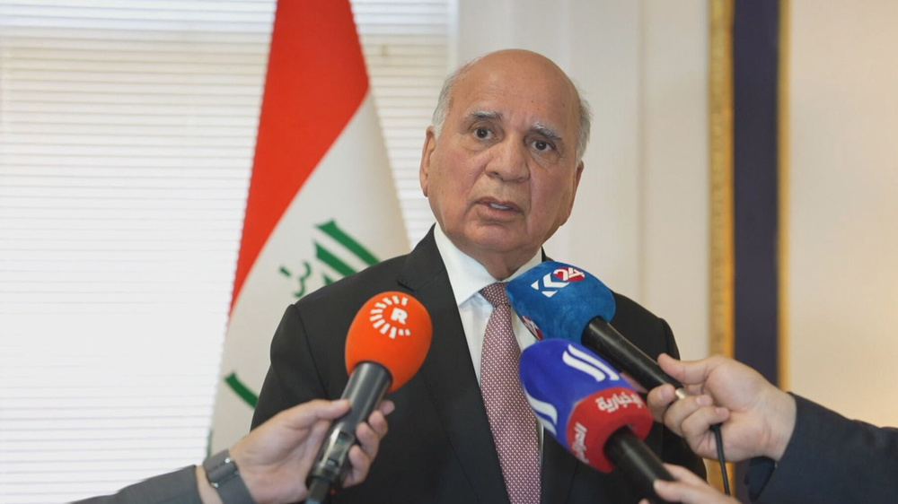 Iraq bans all anti-Iran groups from operating on its soil