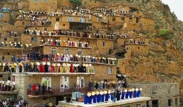 سێیەمین خولی «فێستیڤاڵی هەزار دەف» لە پاڵنگان بەڕێوە چوو